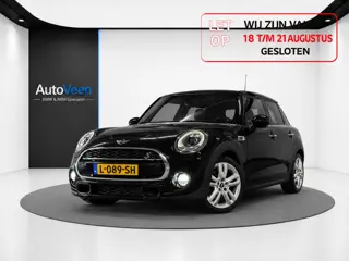 Mini Mini 2.0 Cooper S Chili Serious Business (PANO, STOELVERWARMING, CAMERA, GOED ONDERHOUDEN)