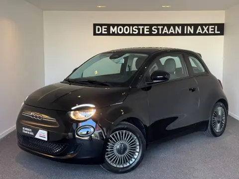 Fiat 500 Icon 42 kWh (bj 2022, automaat)