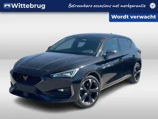 CUPRA Leon 1.4 e-Hybrid 204 pk Performance / Navigatie / Achteruitrijcamera / App. Connect / Verwarm