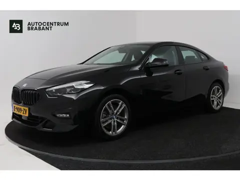 BMW 2 Serie Gran Coupé 218i High Executive (STOELVERWARMING, CAMERA, NAVIGATIE, CRUISE CONTROL, DEAL