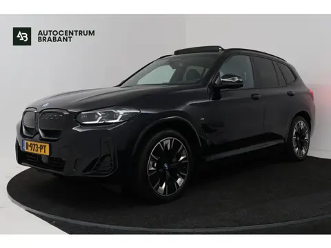 BMW iX3 High Executive 80 kWh SOH 95% (PANORAMADAK, TREKHAAK, H&K AUDIO, CRUISE ADAPTIEF, CAMERA,