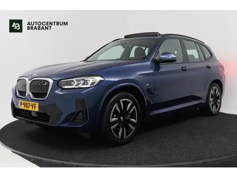 BMW iX3 Executive 80 kWh SOH 100% (PANORAMADAK, CAMERA, SFEERVERLICHTING, STOELVERWARMING, ELEKTR