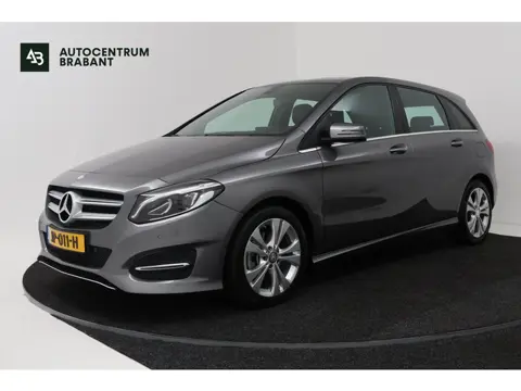 Mercedes-Benz B-Klasse 180 Ambition (bj 2016, automaat)