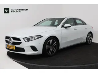Mercedes-Benz A-Klasse 180 Business Solution Luxury (SFEERVERLICHTING, STOELVERWARMING, 1e EIGENAAR,