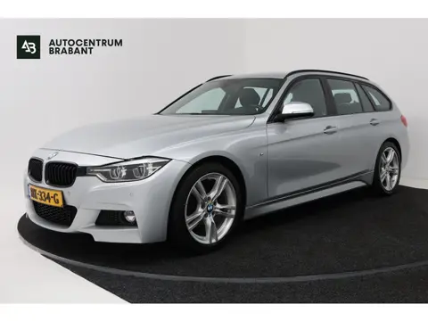 BMW 3 Serie Touring 320i M Sport (GROOT-NAVIGATIE, CAMERA, STOELVERWARMING, DEALER ONDERHOUDEN)
