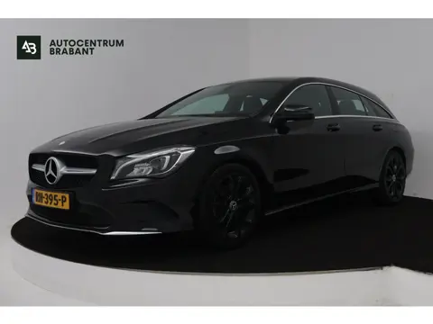 Mercedes-Benz CLA-Klasse Shooting Brake 180 Business Solution (STOELVERWARMING, CAMERA, NAVIGATIE, P