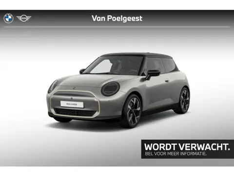 MINI Cooper 3-deurs Electric Cooper E Favoured L 40.7 kWh | 18 inch Slide Spoke 2-tone | Opruimingsv