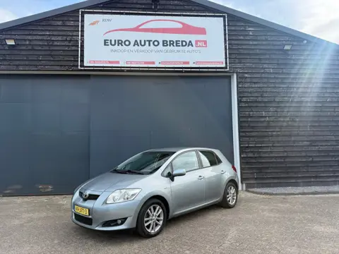 Toyota Auris 1.6-16V Dynamic