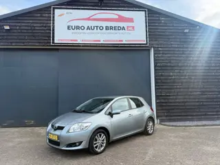 Toyota Auris 1.6-16V Dynamic