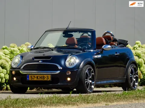 Mini Cabrio 1.6 Cooper S Sidewalk | Leer | Navi | UNIEK |