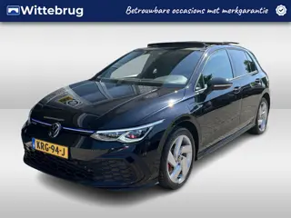 Volkswagen Golf 1.4 eHybrid GTE / AUTOMAAT/ 245 PK/ PANO/ PARK.SENSOR.V+A/ STUUR+STOELVERWARM./ APP-