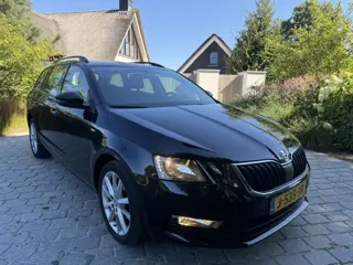 Škoda Octavia 1.6 TDI Sport Bns (bj 2020)