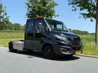 Iveco 40C16 BE trekker Automaat 180PK 9T Dubbel cabine Navi 129dkm!! 6 persoons HL1256