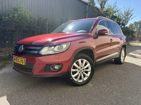 Volkswagen Tiguan 2.0 TSI Sport&Style 4Motion / AUTOMAAT / LED / NAVI / CRUISE / TREKHAAK / 2200KG T