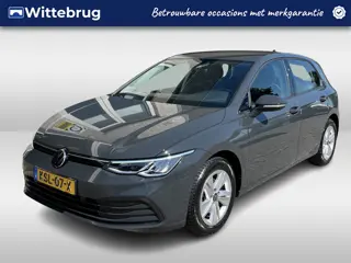 Volkswagen Golf 1.0 eTSI Life / AUTOMAAT/ CRUISE/ CLIMA/ STOELVERWARMING/ PARK. SENSOREN/ NAVI/ APP-
