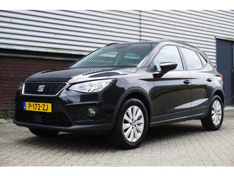 SEAT Arona 1.0 TSI Style Business Intense Plus/CarPlay/LMV/ Adaptive Cruise-control.