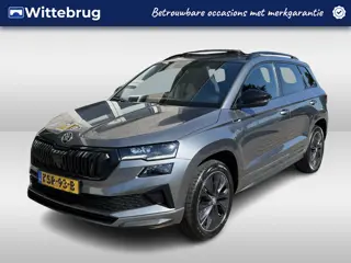 Škoda Karoq 1.5 TSI ACT Sportline Business / AUTOMAAT/ PANO/ DIGITAL DASH/ KEYLESS/ SMARTLINK/ PARK.