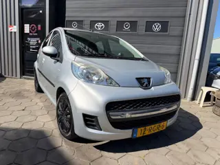 Peugeot 107 1.0-12V XS Urban Move - Automaat - N.a.p - New apk - 1e Eigenaar -