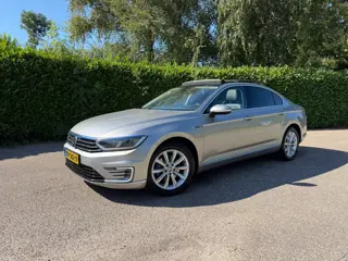 Volkswagen Passat 1.4 TSI GTE Connected Series Plus |Met Nw Megatronic |Panaromadak |