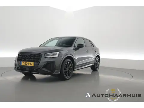 Audi Q2 35 TFSI S Edition | Black Line | | Rijklaar! | Adapt. Cruise | Leder | Keyless | Camera | Ap
