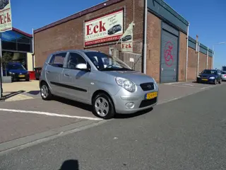 Kia Picanto 1.0 X-pect (bj 2010)