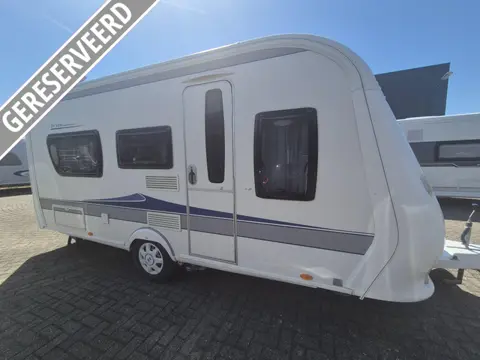 Hobby De Luxe 460 UL Mover,fietsenrek