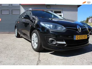 Renault Mégane Estate 1.2 TCe Limited 5-deurs, nieuwe distributie-set, apk en onderhoudsbeurt, boekj