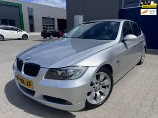 BMW 3-serie 320i Dynamic Executive CarPlay
