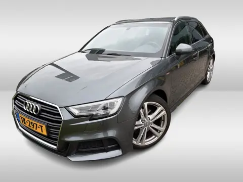 Audi A3 Sportback 1.0 TFSI Sport S Line Edition / Trekhaak / Navigatie / Parkeerhulp achter / Sports