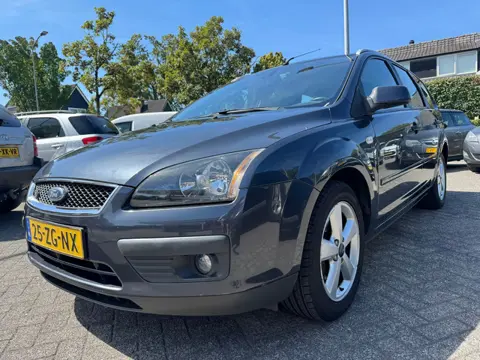 Ford Focus Wagon 1.8-16V Ambiente Flexifuel Apk 24/8/27,Airco,Cruise,Navi,St verw.