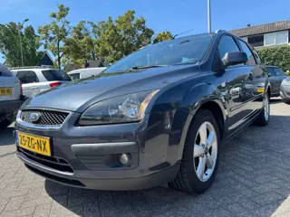 Ford Focus Wagon 1.8-16V Ambiente Flexifuel Apk 24/8/27,Airco,Cruise,Navi,St verw.