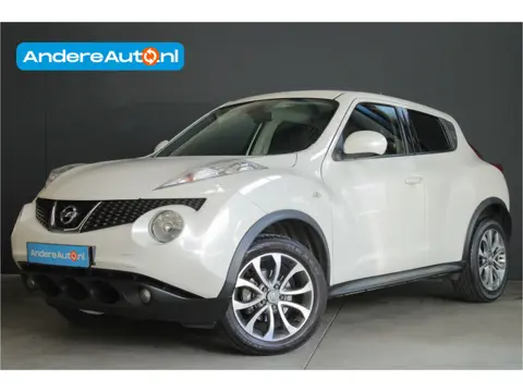 Nissan Juke 1.6 Connect Edition |trekhaak|keyless|cruise control|lichtmetalen velgen|