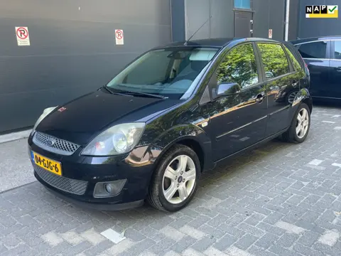 Ford Fiesta 1.3-8V Futura XL NAP CLIMA PDC AUTOMATISCHE VERLICHTING CV MF STUUR