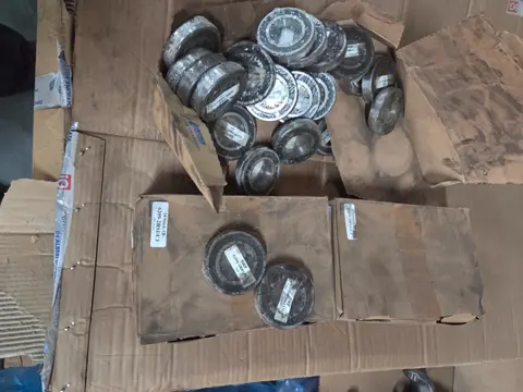 Mercedes-Benz 6209 2RS C3 kogellager 60 stuks nieuw