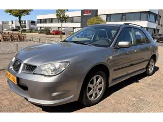 Subaru Impreza Plus 1.5R Comfort Edition APK Gek. 10-2027 Airco Stoelverwarming