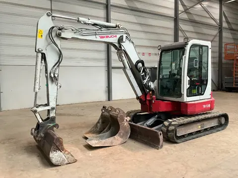 Takeuchi TB 153 FR (bj 2017)