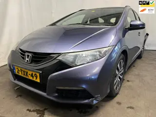 Honda Civic Tourer 1.6D Comfort - Schade