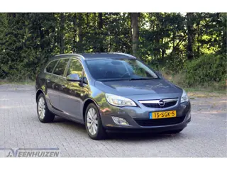 Opel Astra Sports Tourer 1.7 CDTi Cosmo  | 2011 | ⭐Cruise | ❄️Airco |