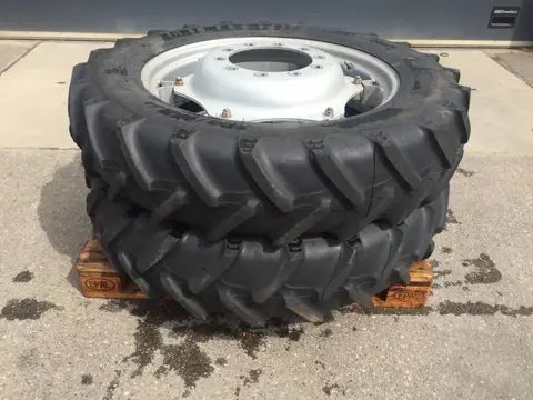 ALLIANCE 270/95R32