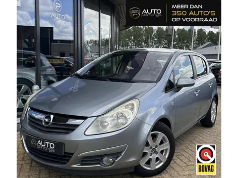 Opel Corsa 1.4-16V Cosmo 101PK | NL AUTO | Airco | Cruise Control | Lichtmetalen Velgen | 5 Deurs | 