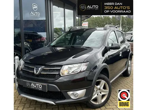 Dacia Sandero 0.9 TCe Stepway Lauréate 90PK | Trekhaak | NL AUTO | 2e Eigenaar | Airco | Lederen Bek