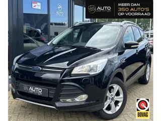 Ford Kuga 1.5 Titanium Styling Pack 150PK | Nette Staat! | Trekhaak | Parkeersensoren Voor en Achter