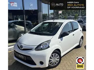 Toyota Aygo 1.0 VVT-i Comfort | Onderhoudshistorie | NL AUTO | Airco | 5 Deurs | 2 Sleutels |