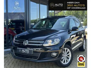 Volkswagen Tiguan 1.4 TSI Sport&Style 160PK | NL AUTO | PANO | TREKHAAK | Achteruitrijcamera | Parke