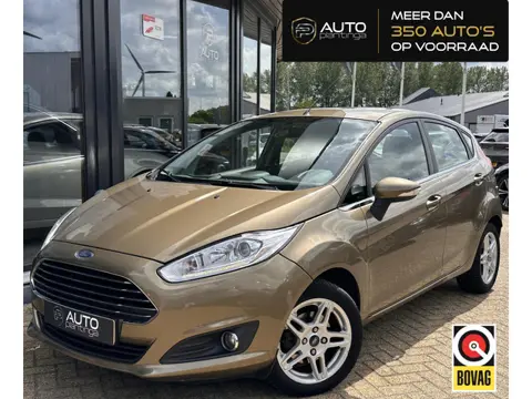 Ford Fiesta 1.0 EcoBoost Titanium 101PK | Van de Ford Dealer | Trekhaak | Stoelverwarming | Airco | 