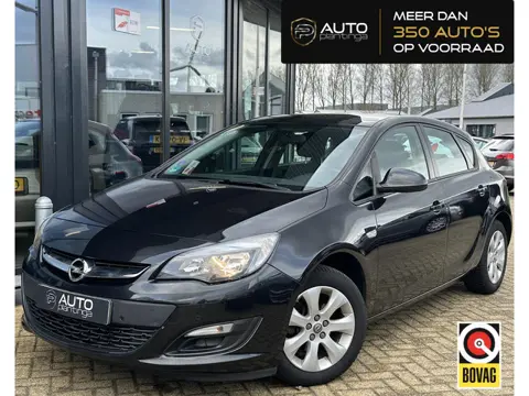 Opel Astra 1.4 Turbo Blitz 120PK | Trekhaak | Airco | Parkeersensoren | Cruise Control | Comfort Sto
