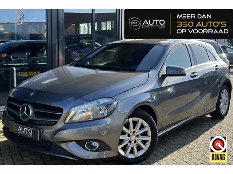 Mercedes-Benz A-klasse 180 Ambition 122PK | Navigatie | Stoelverwarming | 2 Sleutels | Lang in bezit