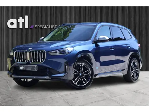 BMW X1 sDrive18i Elektrische trekhaak, Adaptieve LED, Stuurwielverwarming, DAB, X-Line, Keyless, Mem