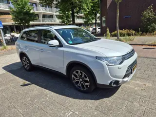 Mitsubishi Outlander 2.0 PHEV Limited Edition X-Line EURO 6
