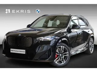 BMW iX1 eDrive20 | M Sport Pro | Panoramadak | Driving Assistant Plus | Harman/Kardon | Trekhaak